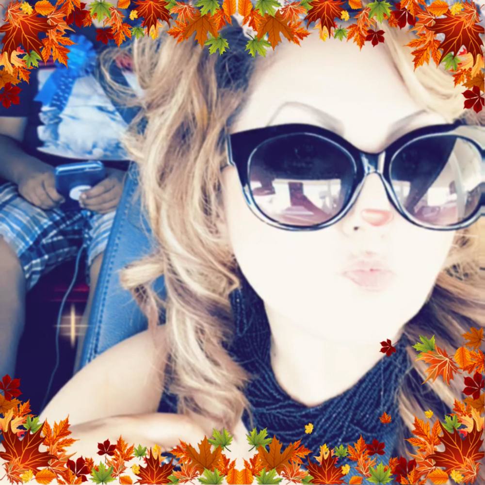 Meet your Posher, Delia